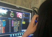 《LOL》国服第一女毅力帝 钟情暴走萝莉金克丝千场未逢一败